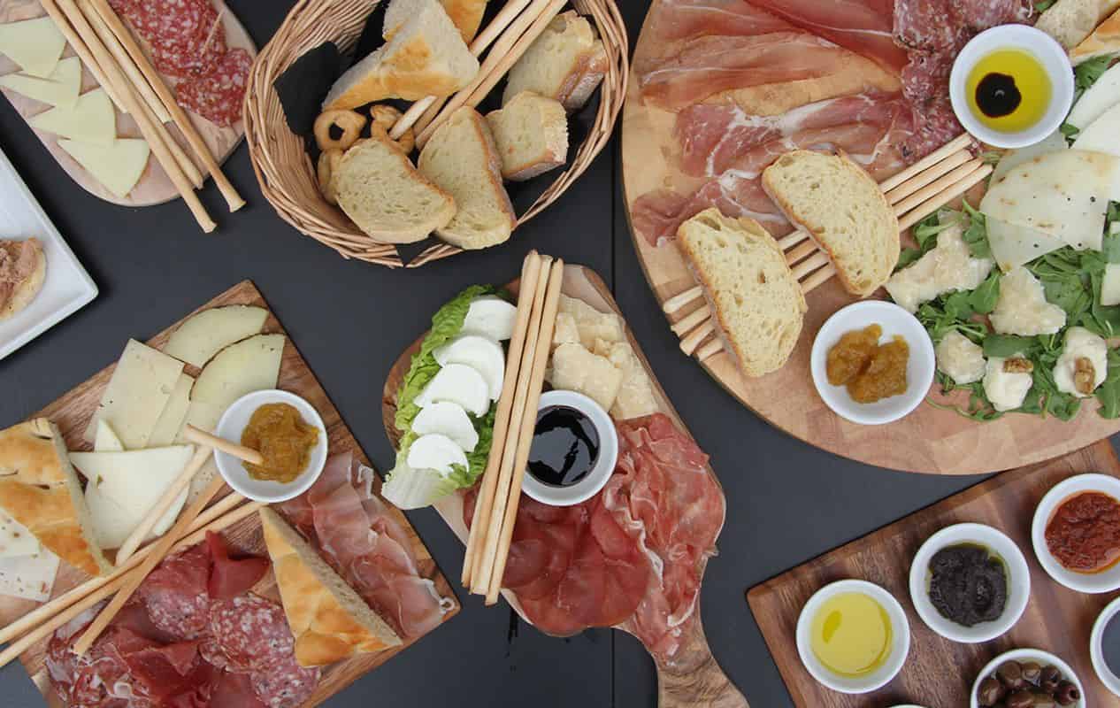 Veeno Bristol 50 off the first table of the night with First Table