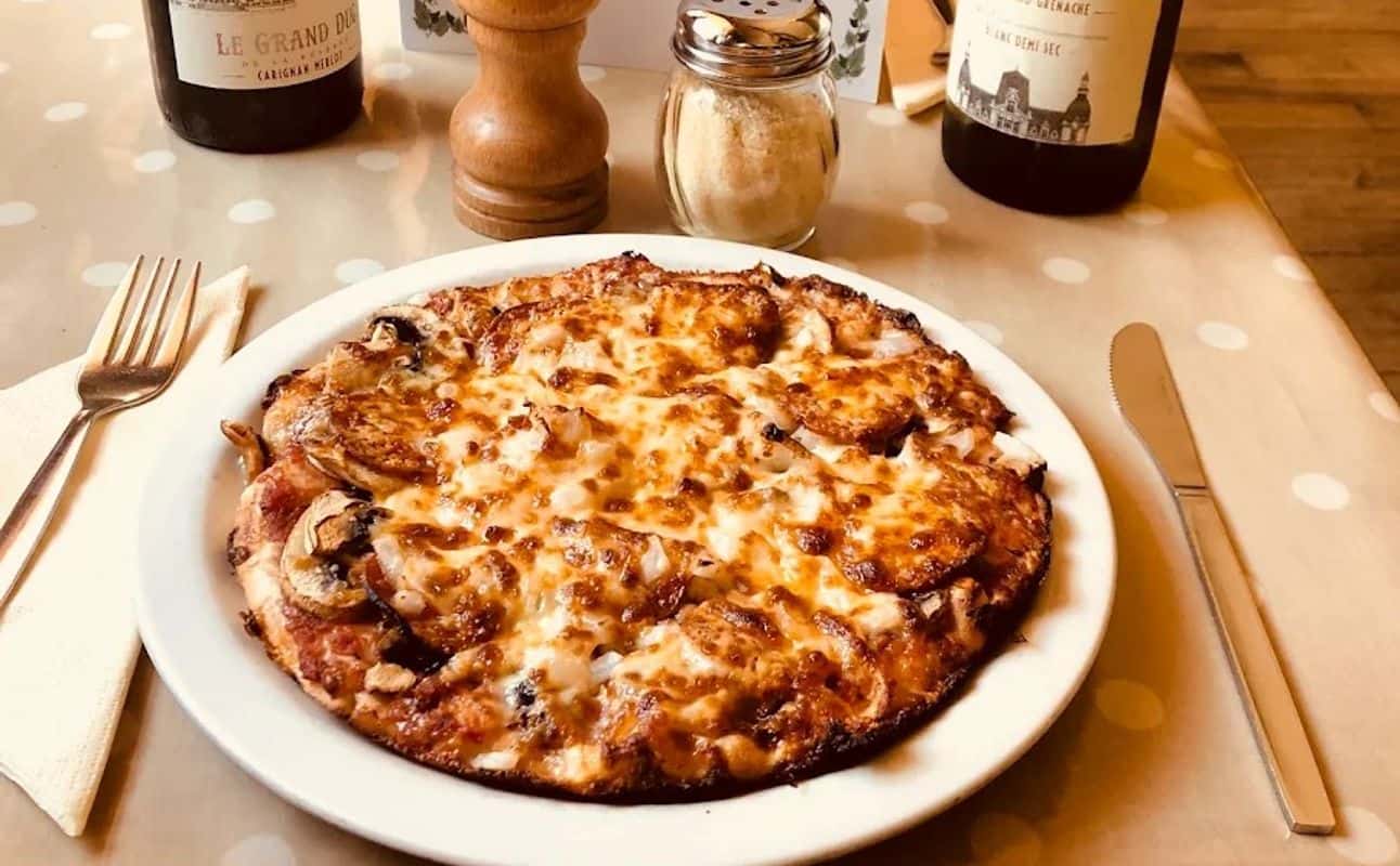 Enjoy Italian, Gluten Free options, Vegan options, Vegetarian options, Restaurant, Highchairs available, Table service, Wheelchair accessible, $$, Families and Groups cuisine at Mama's and Leonies in Sheffield City Centre, Sheffield