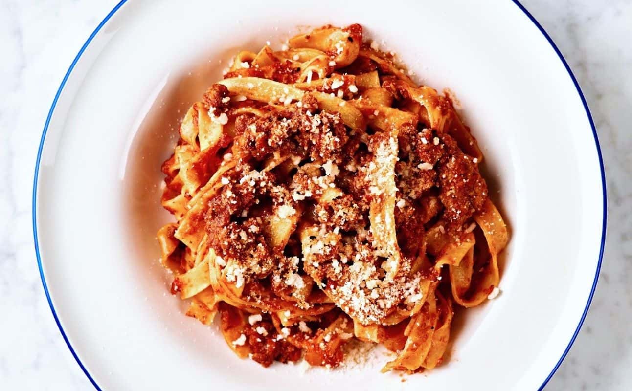 Enjoy Italian and Pizza cuisine at Chucs St John's Wood in St John's Wood, London
