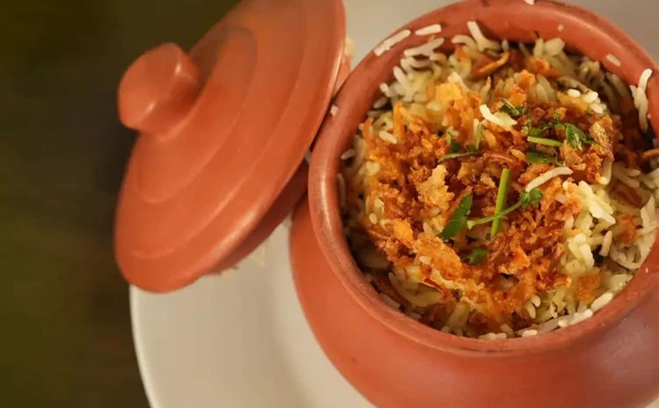 Enjoy Indian, Vegan options, Vegetarian options, Gluten Free options, Dairy free options, Restaurant, Free wifi, Non-smoking, Street parking, Table service, Wheelchair accessible, $$, Groups and Families cuisine at Ami's Indian Flame in Brentford, London