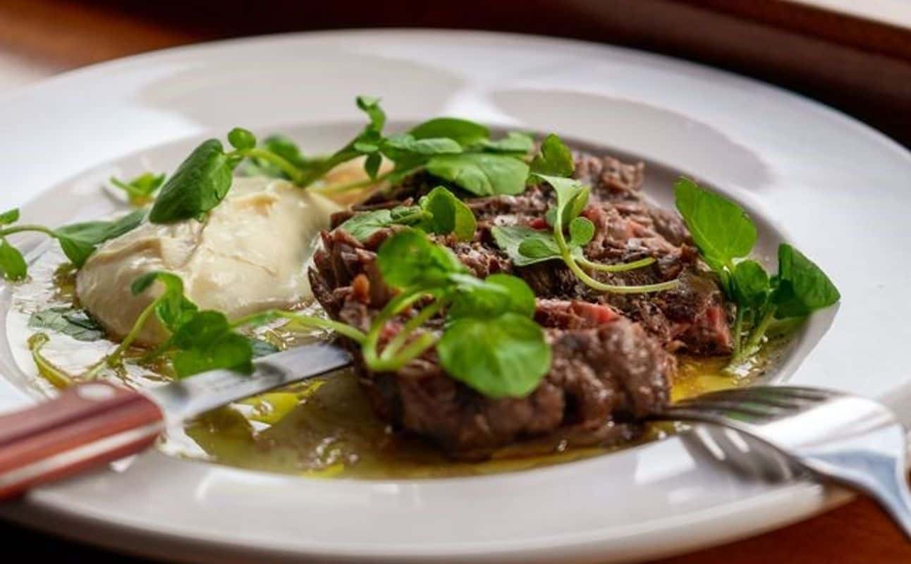 Enjoy Small plates, Vegan options, Vegetarian options, Cocktail bar, Restaurant, Indoor & outdoor seating, Private dining, Wheelchair accessible, Free wifi, Table service, $$, Families and Groups cuisine at Great Guns Social in Borough, London