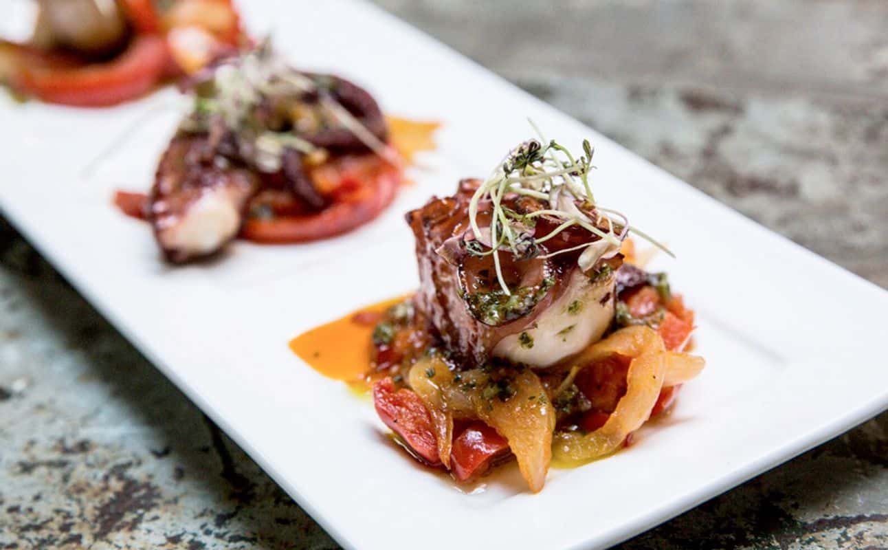 Enjoy British and Pub Food cuisine at The King & Co in Clapham, London