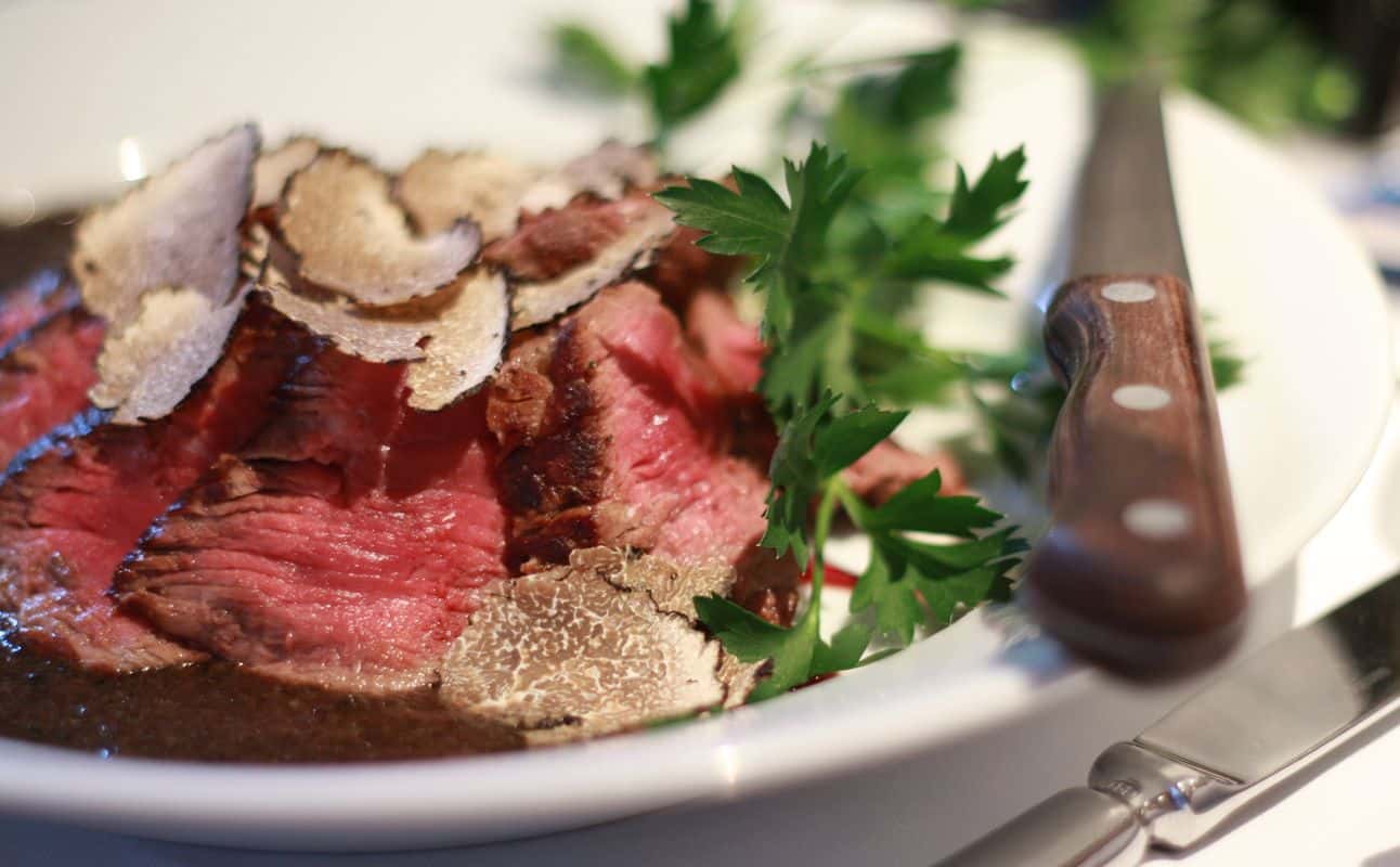 Enjoy Italian cuisine at Sale e Pepe in Knightsbridge, London