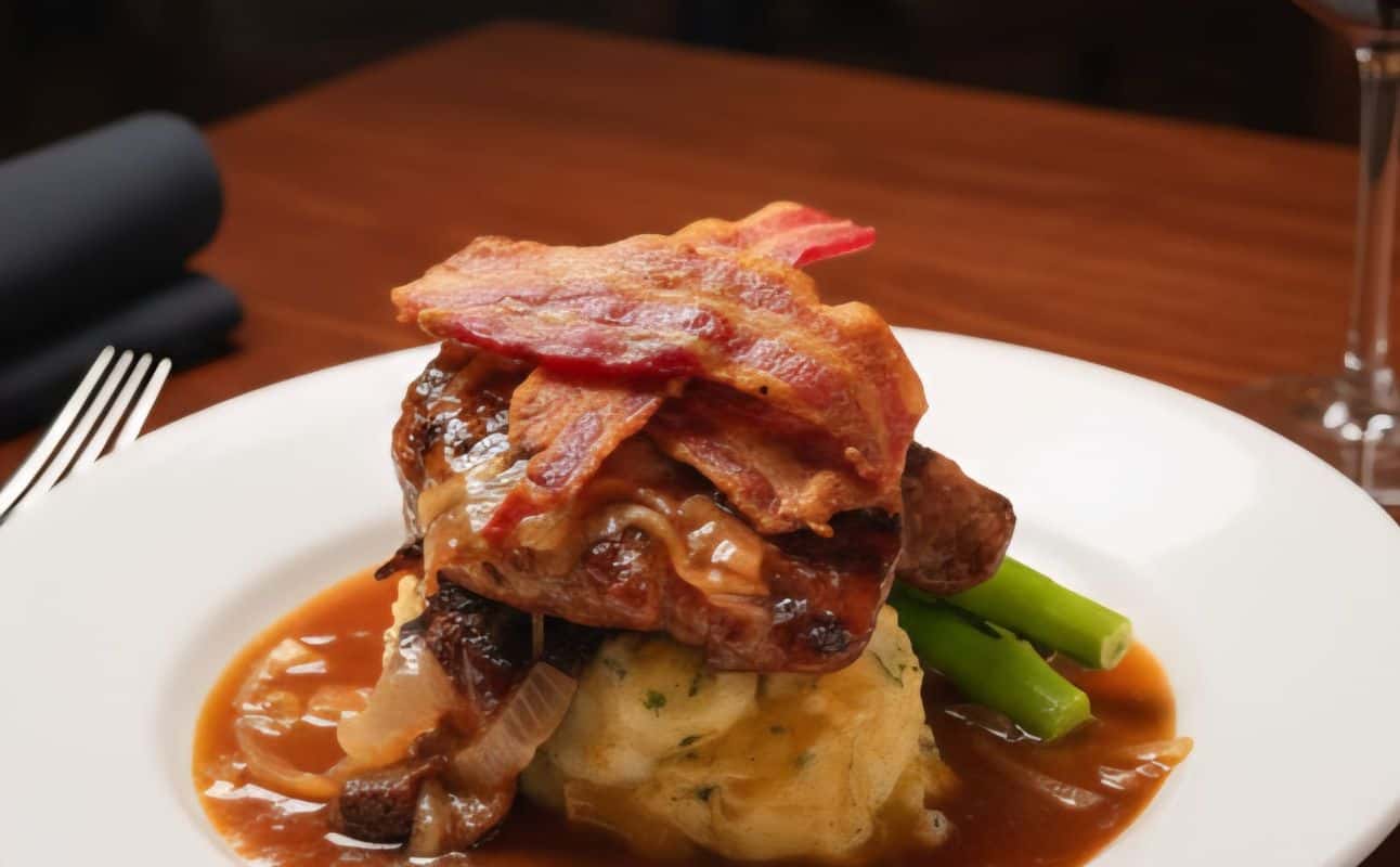 The Moldy Fig @ The Concorde