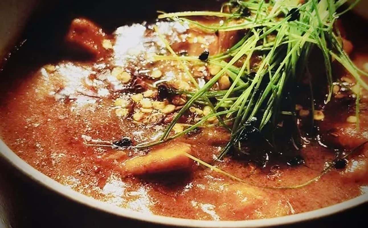 Enjoy Indian, Asian, Vegan options, Vegetarian options, Dairy free options, Restaurant, Street parking, Wheelchair accessible, Table service, Non-smoking, Highchairs available, $$, Groups, Families, Date night and Hidden gems cuisine at Bombay Social in Surrey, London
