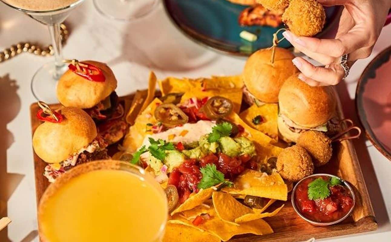 Enjoy British, Vegetarian options, Cocktail bar, Free wifi, Table service, Wheelchair accessible, $$, Bar scene and Groups cuisine at Dirty Martini St Pauls in Blackfriars, London