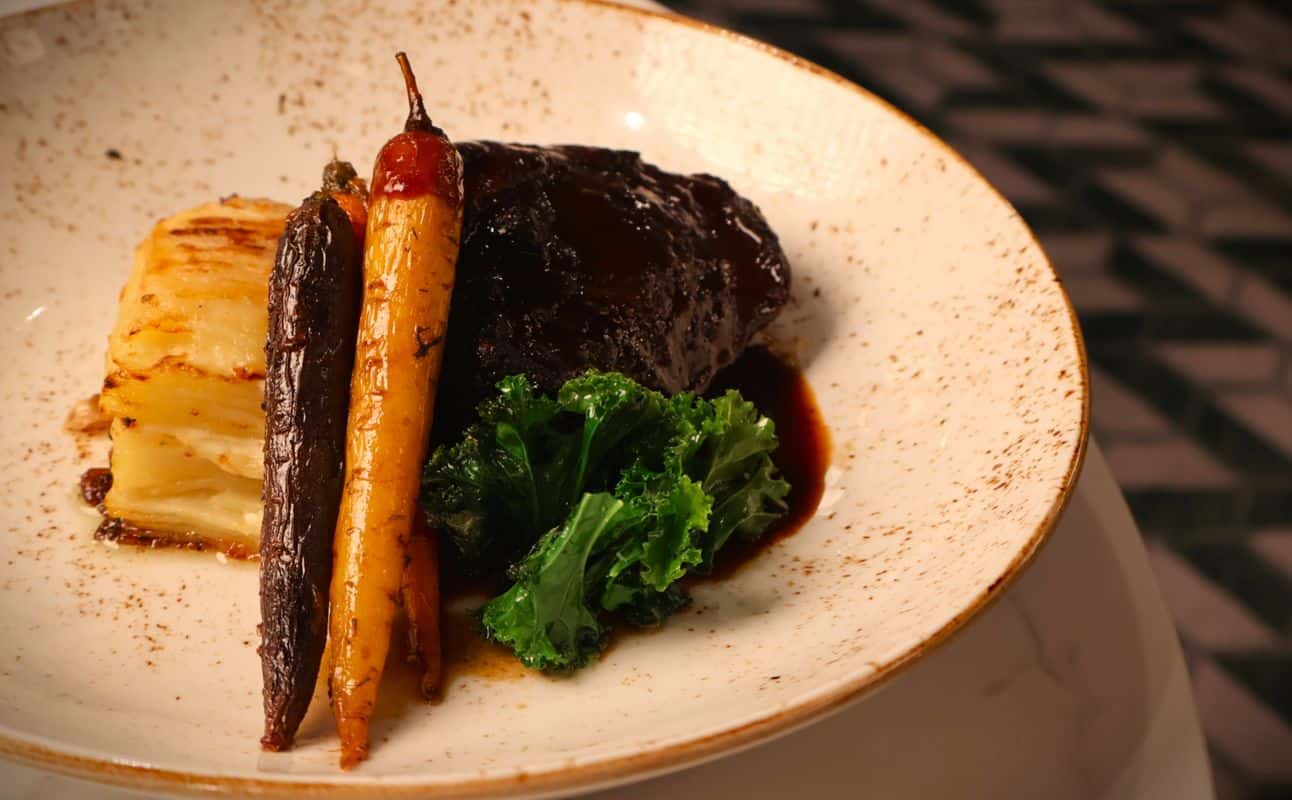 Loom & Ladle Bar & Bistro