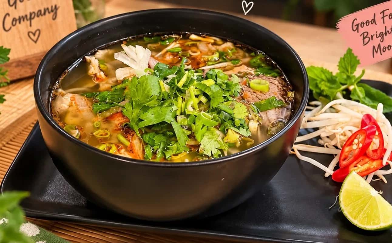 Enjoy Vietnamese, Cafe, Cafe, Restaurant, $, Families, Groups and Kids cuisine at Viet Caphe in Clapham, London