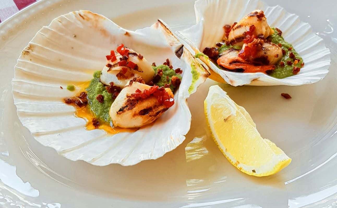 Enjoy French, Gluten Free options, Vegan options, Vegetarian options, Restaurant, Indoor & outdoor seating, Street parking, Highchairs available, Free wifi, Table service, Non-smoking, $$, Families, Groups and Special occasion cuisine at Le Petit Citron in Hammersmith, London