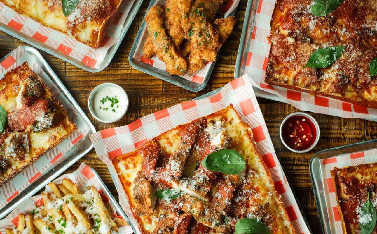 Enjoy International, British, Pub Food, Bars & pubs, Late night, Highchairs available, Free wifi, $$, Live music, Groups and Special occasion cuisine at The Head of Steam in Birmingham City Centre, Birmingham