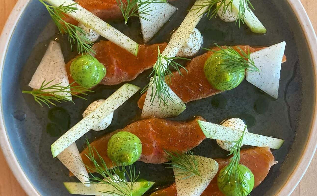 Enjoy British, Vegetarian options, Vegan options, Gluten Free options, Bars & pubs, Indoor & outdoor seating, Table service, $$$ and Groups cuisine at Tare Bar in Wapping Wharf, Bristol