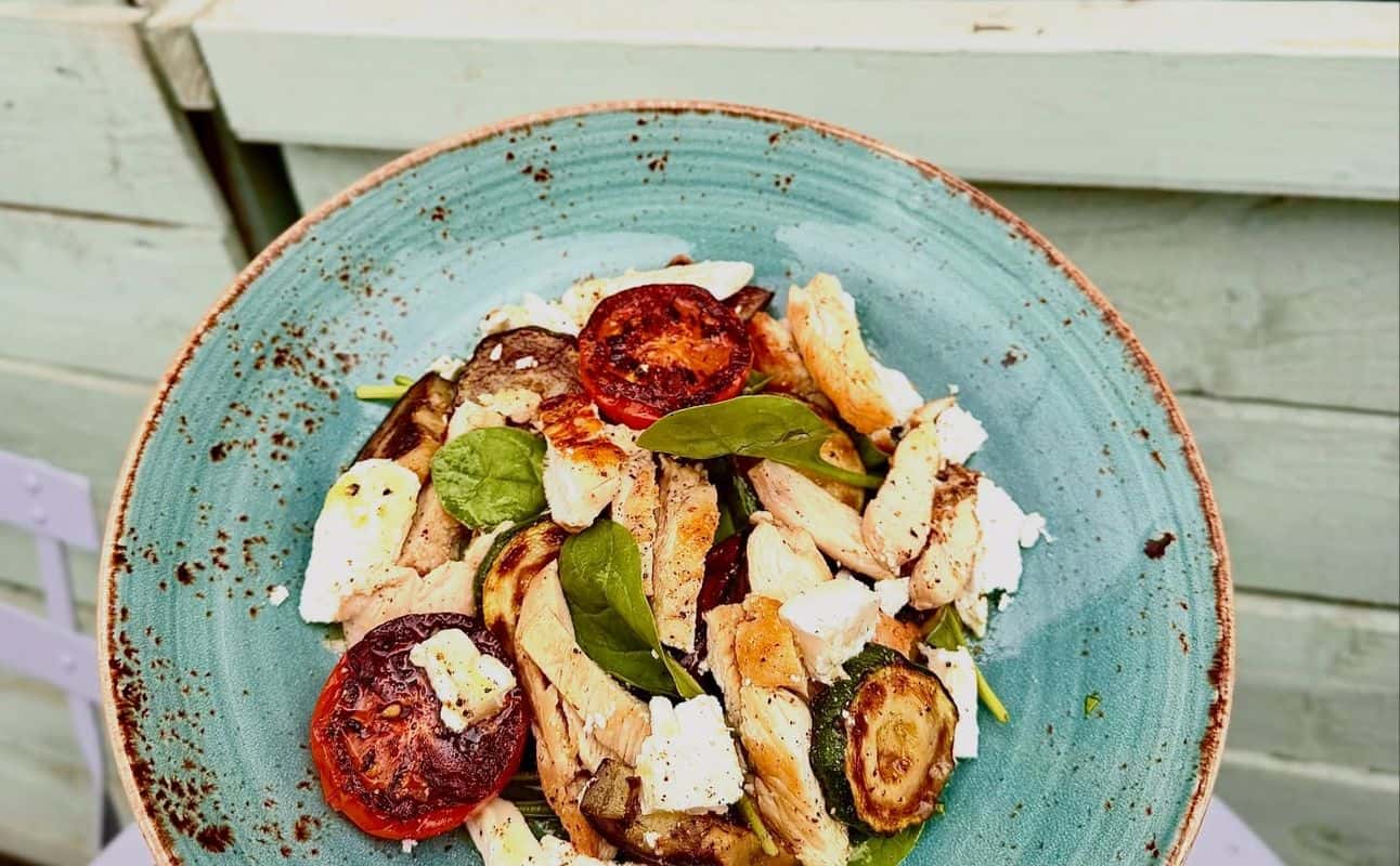 Arthur's Cafe and Bistro