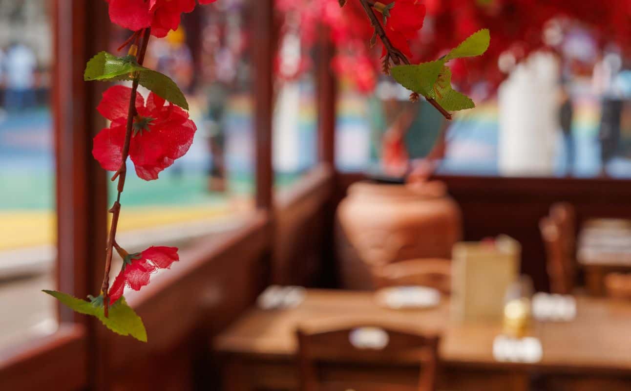 Mythos Greek Taverna