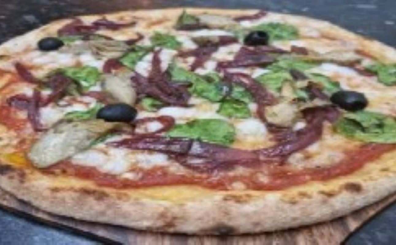 Tomato & Basil Pizzeria