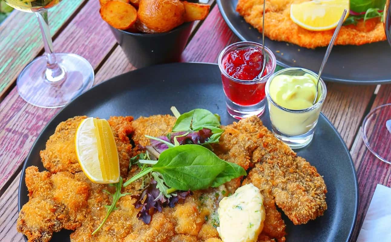 Pera Schnitzel Garden