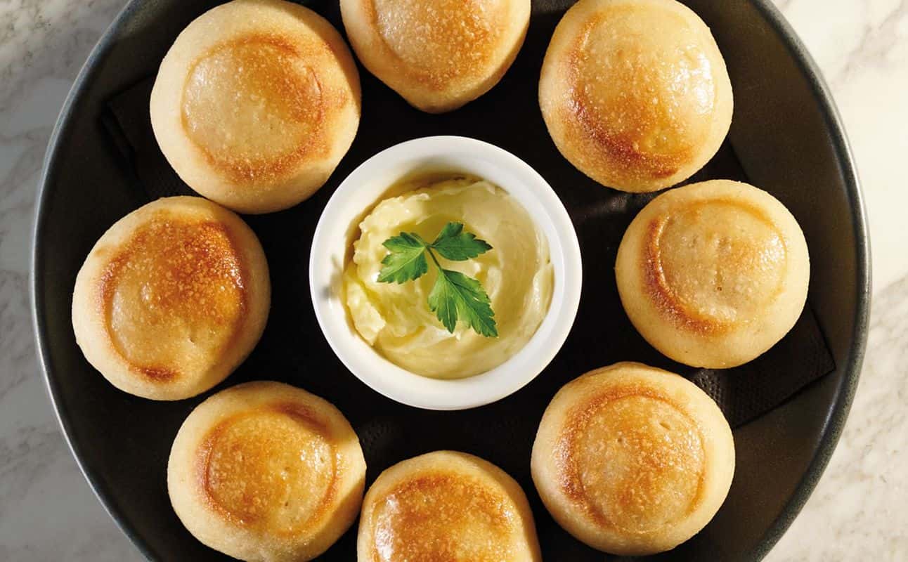 Enjoy Italian, Pizza, Casual dining, Gluten Free options, Vegan options, Vegetarian options, Dairy free options, Restaurant, Free wifi, Table service, Highchairs available, Wheelchair accessible, $$, Groups, Families and Date night cuisine at PizzaExpress Nottingham King Street in King Street, Nottingham