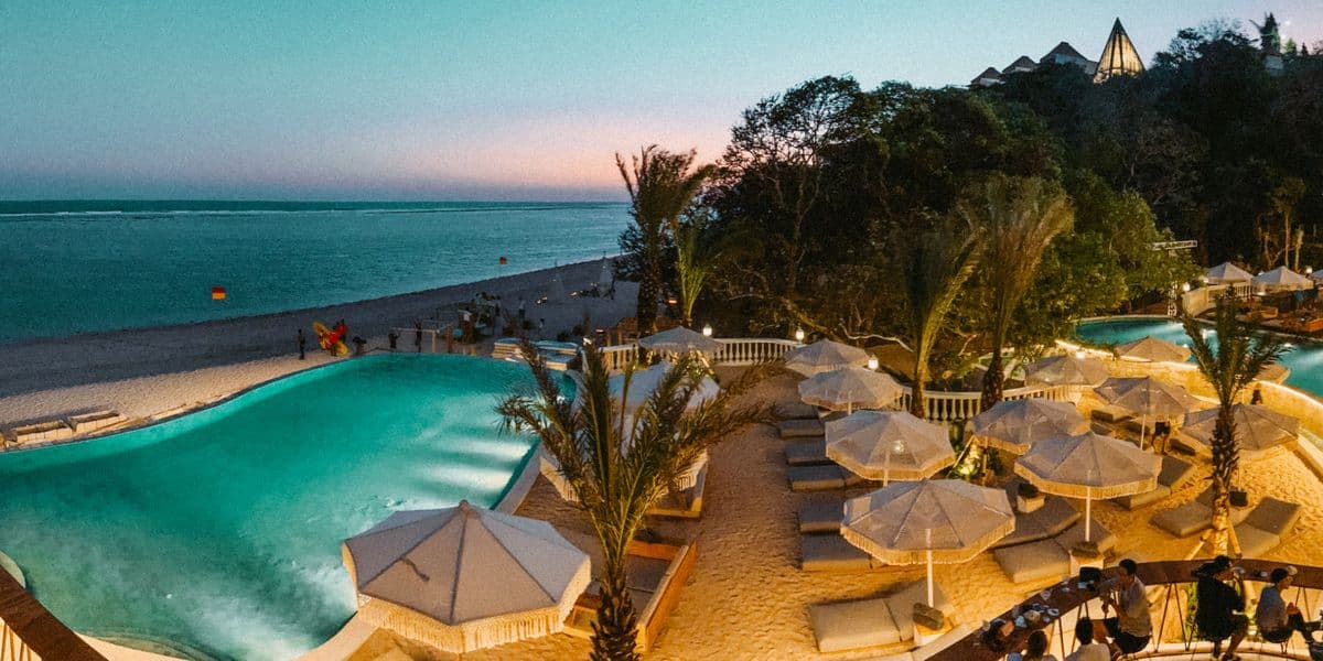 Beachside dining at Bali's best restaurants