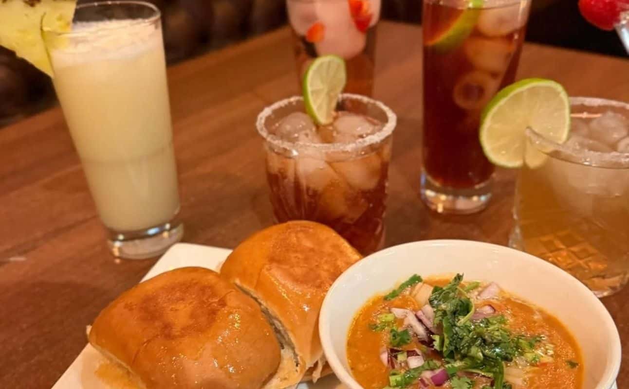 Enjoy South Indian, Vegetarian options, Restaurant, Child friendly, $$, Families, Groups and Kids cuisine at Crispy Dosa Solihull in Solihull, Birmingham