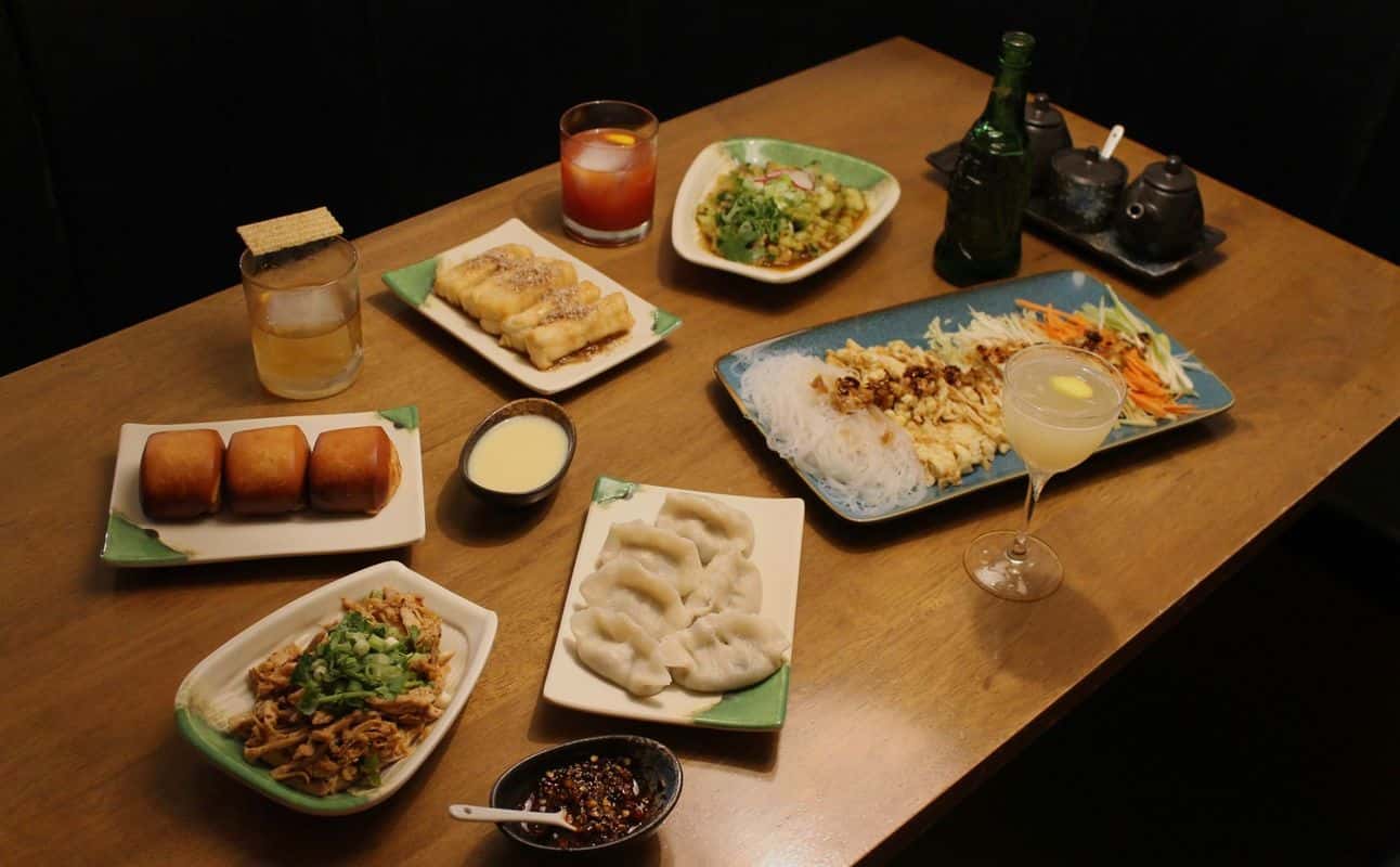 Enjoy British, Cocktail bar, Indoor & outdoor seating, $$ and Groups cuisine at Paper Tiger in London Fields, London