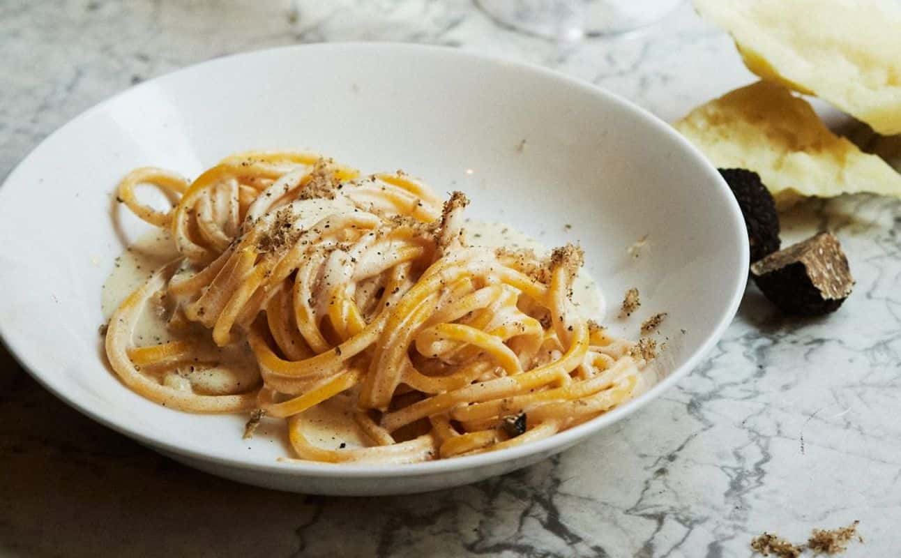 Enjoy Italian cuisine at Passo in Shoreditch, London