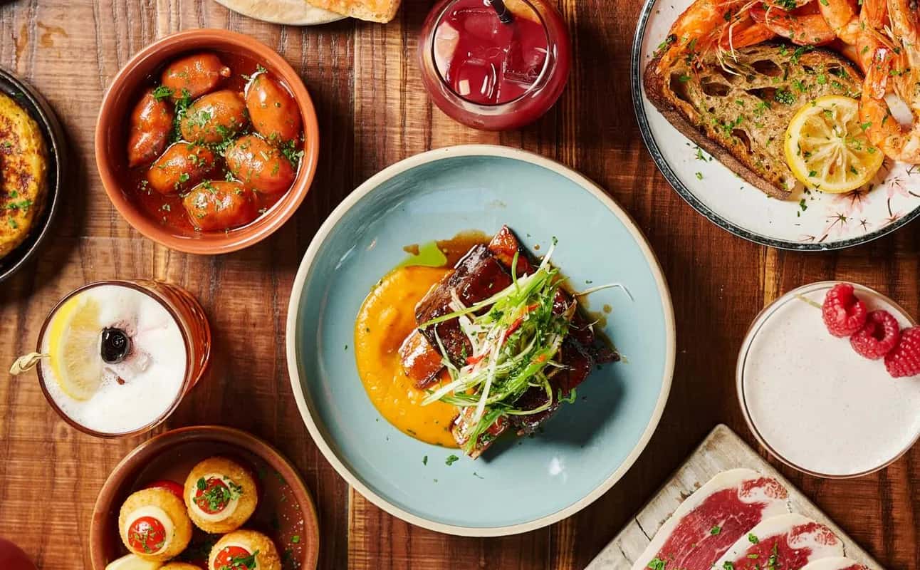 Enjoy Mediterranean, Spanish, Gluten Free options, Vegan options, Vegetarian options, Restaurant, Indoor & outdoor seating, Private dining, Highchairs available, Wheelchair accessible, Table service, $$, Groups and Families cuisine at El Gato Negro in Liverpool City Centre, Liverpool