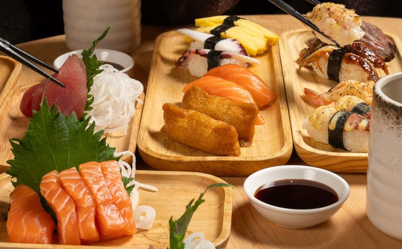 Enjoy Japanese, Sushi, Ramen, Vegan options, Halal, Restaurant, Cocktail bar, $$, Families, Groups and Date night cuisine at Maki & Ramen Soho in Soho, London