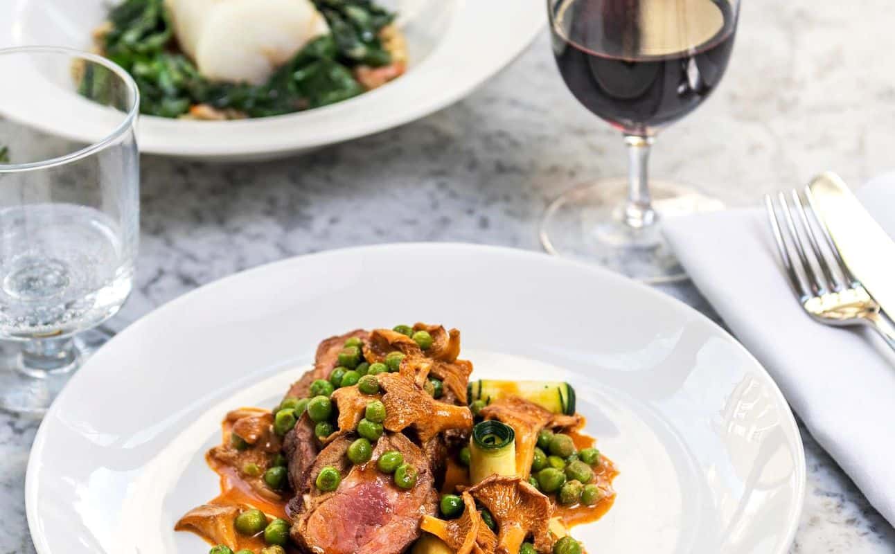 Enjoy British cuisine at LIV Restaurant in Belgravia, London