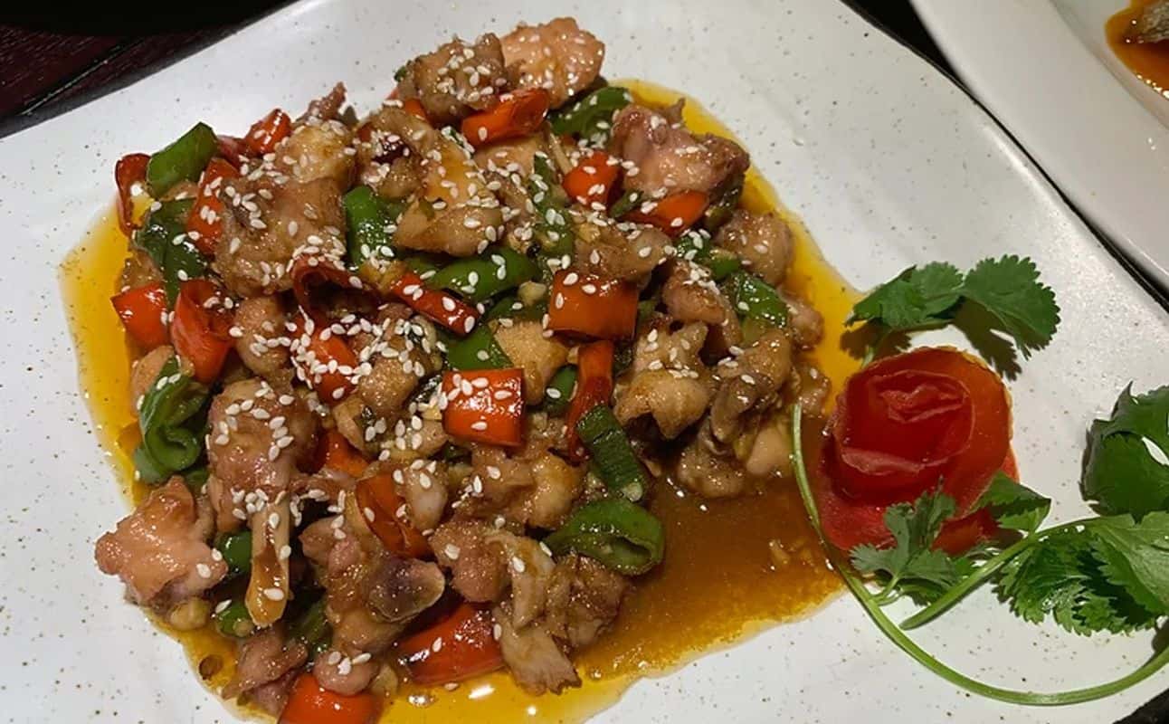 Enjoy Chinese, Asian, Vegetarian options, Restaurant, Table service, Private dining, Street parking, Highchairs available, Free wifi, $$, Groups and Families cuisine at Restaurant He in Holborn, London
