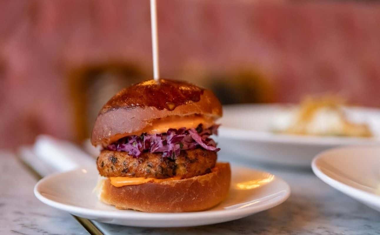 Enjoy Pub Food, Vegan options, Vegetarian options, Gluten Free options, Restaurant, Bars & pubs, Late night, Dog friendly, Highchairs available, Wheelchair accessible, Free wifi, Indoor & outdoor seating, Table service, $$, Families, Groups and Live music cuisine at Junction Tavern in Kentish Town, London