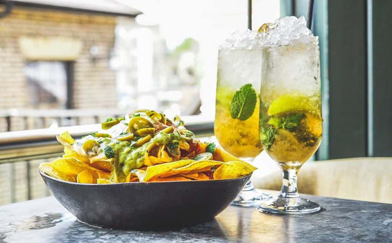 Enjoy Cuban and Burgers cuisine at Gabeto in Camden, London