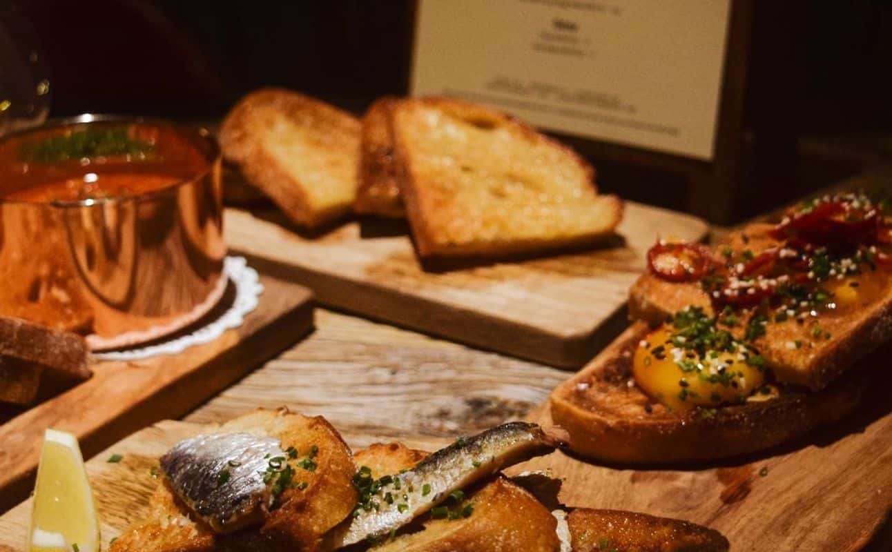 Enjoy Pub Food, British, Gluten Free options, Vegan options, Bars & pubs, Dog friendly, Indoor & outdoor seating, $$, Groups, Special occasion, Views and Craft beer cuisine at Waterside Tap in Birmingham City Centre, Birmingham