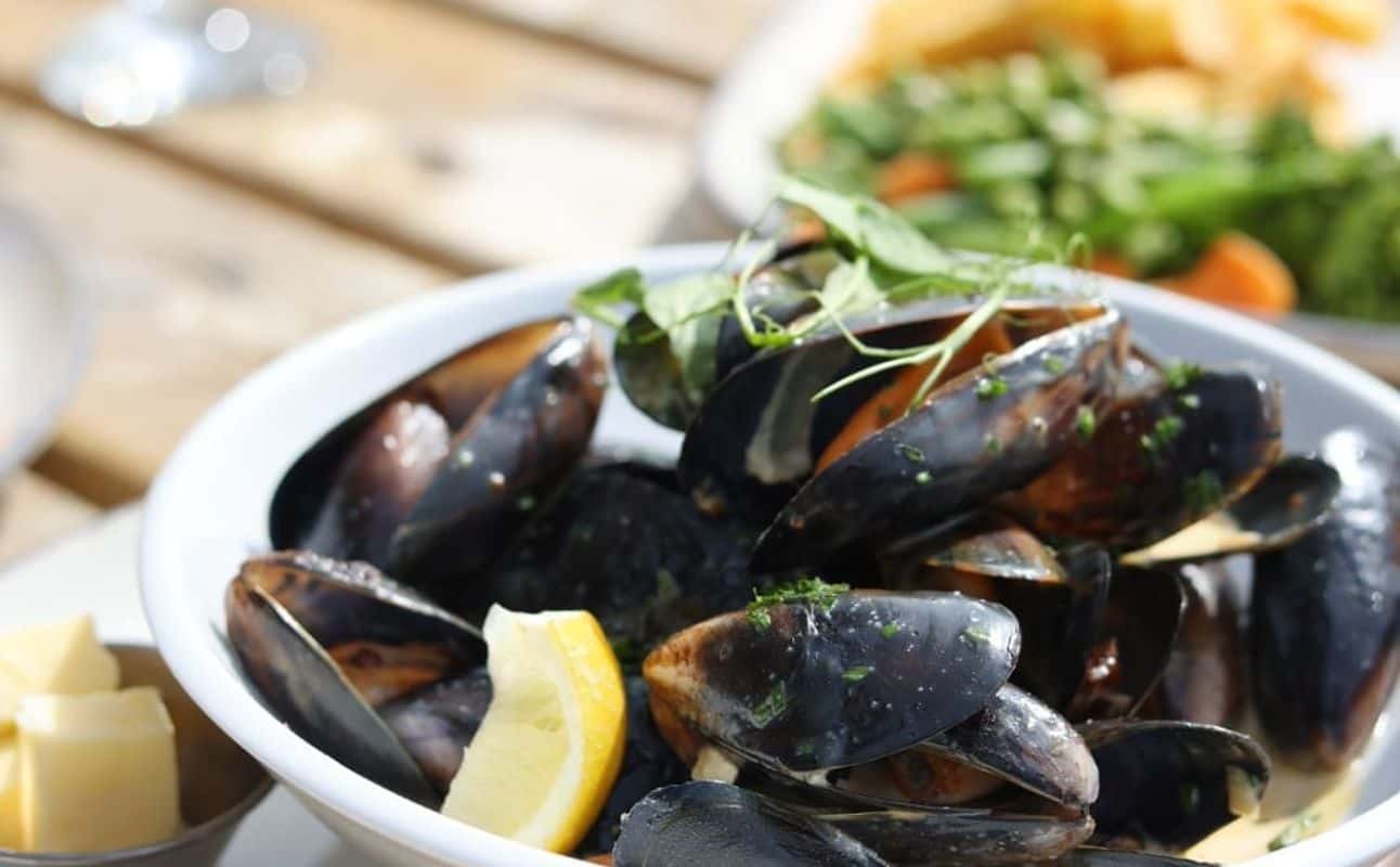 Enjoy Scottish, British, Vegetarian options, Vegan options, Gluten Free options, Restaurant, Non-smoking, Wheelchair accessible, Table service, Indoor & outdoor seating, Highchairs available, Free wifi, Dog friendly, $$, Families, Groups, Live music and Special occasion cuisine at Kirk O' The Lochs in Tarbet, Glasgow