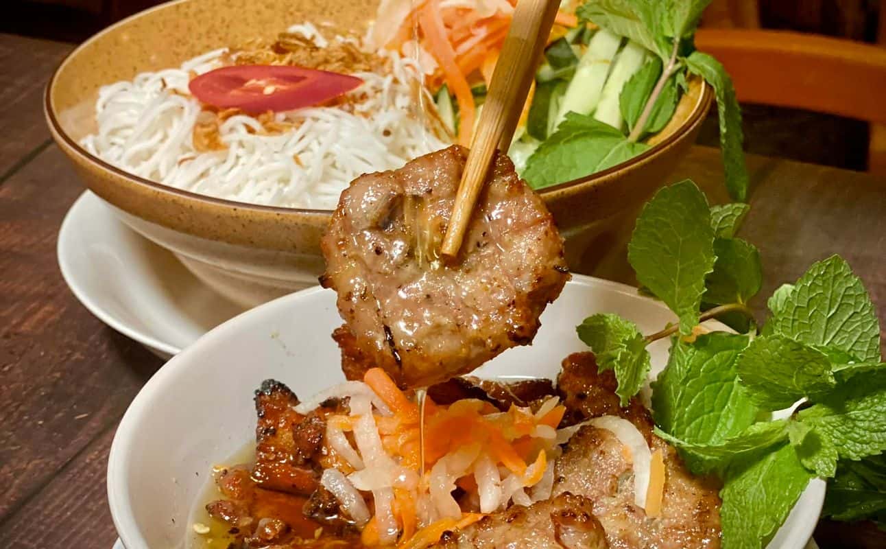Enjoy Vietnamese, Vegan options, Vegetarian options, Restaurant, Table service, $$, Families and Groups cuisine at Pho City in Greenwich, London