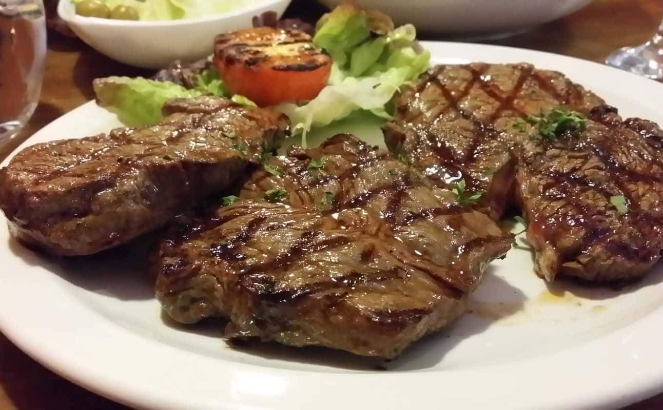 Enjoy Argentinian cuisine at Los Argentinos in Newington, Edinburgh