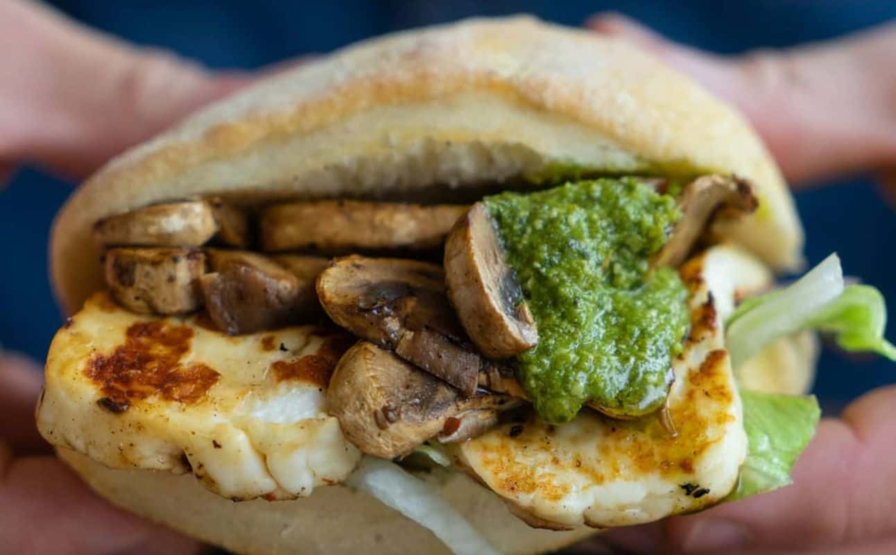 Enjoy Burgers and Street food cuisine at Bwydiful in Canton, Cardiff