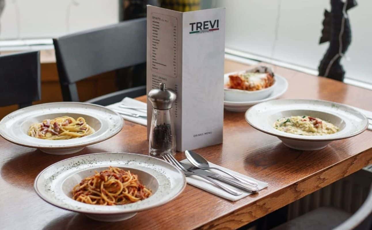 Enjoy Italian, Pizza, Vegan options, Vegetarian options, Gluten Free options, Restaurant, Highchairs available, Table service, $$, Families and Groups cuisine at Trevi Ristorante in Southside, Glasgow