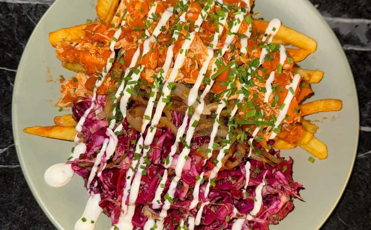 Enjoy Indian, Halal, Vegan options, Vegetarian options, Restaurant, $, Families, Groups, Special occasion and Local cuisine cuisine at Papa Ji Barnet in Barnet, London