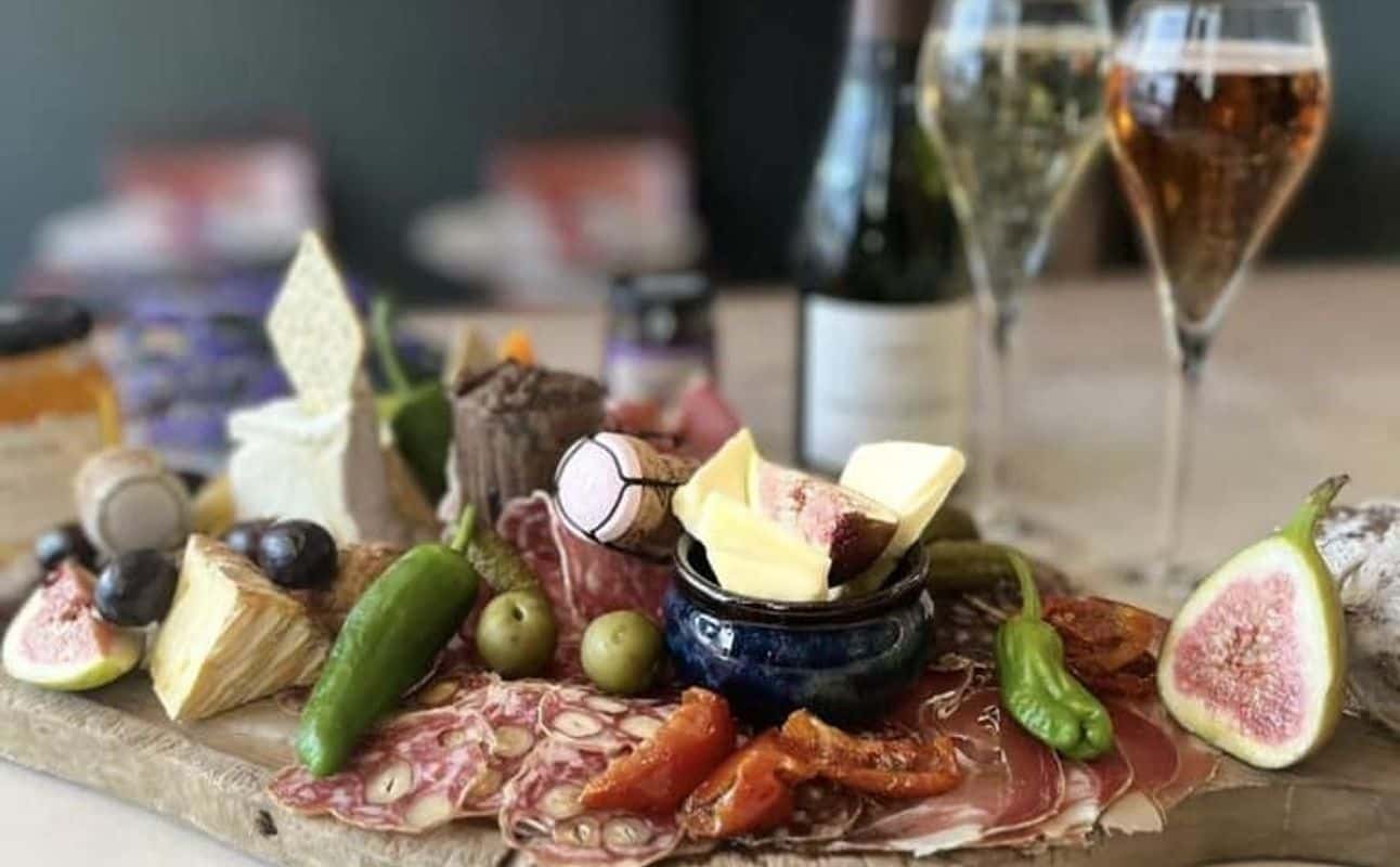 Enjoy French, European, Restaurant, Table service, $$, Families, Hidden gems, Local cuisine and Groups cuisine at Champagne and Fromage Crystal Palace in Crystal Palace, London