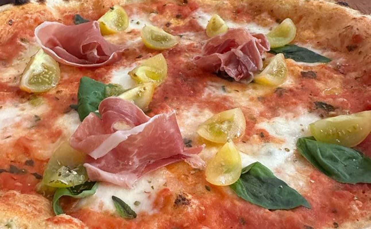 Enjoy Italian, Vegan options, Vegetarian options, Gluten Free options, Restaurant, Indoor & outdoor seating, Table service, Wheelchair accessible, Child friendly, Highchairs available, $$$, Families, Groups and Kids cuisine at Villa Toscana in Finnieston, Glasgow