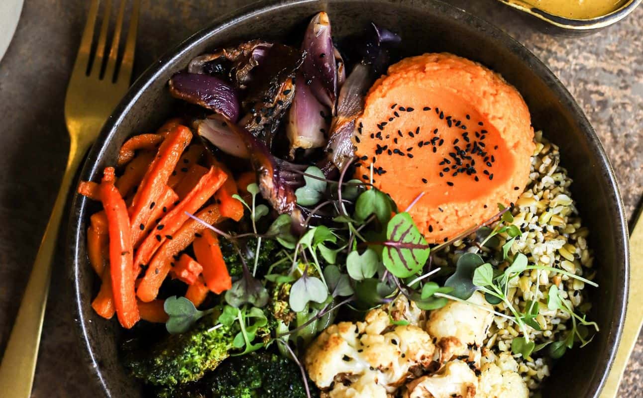 Enjoy British, Cafe, Vegan options, Vegetarian options, Cafe, Restaurant, Highchairs available, Table service, $$$, Groups and Families cuisine at The Farmers Mistress in Battersea, London