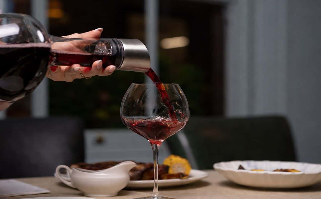 Enjoy British, Mediterranean, Italian, Vegetarian options, Gluten Free options, Restaurant, Free wifi, Indoor & outdoor seating, Private dining, Table service, $$$, Groups, Families and Special occasion cuisine at Watermans Richmond in Richmond, London