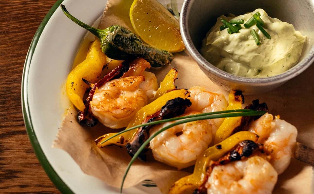 Enjoy Spanish, Mediterranean, Vegan options, Vegetarian options, Bars & pubs, Restaurant, Highchairs available, Indoor & outdoor seating, Private dining, Table service, Wheelchair accessible, $$, Groups and Families cuisine at Amora Gusto Tapas & Bar in Southwark, London