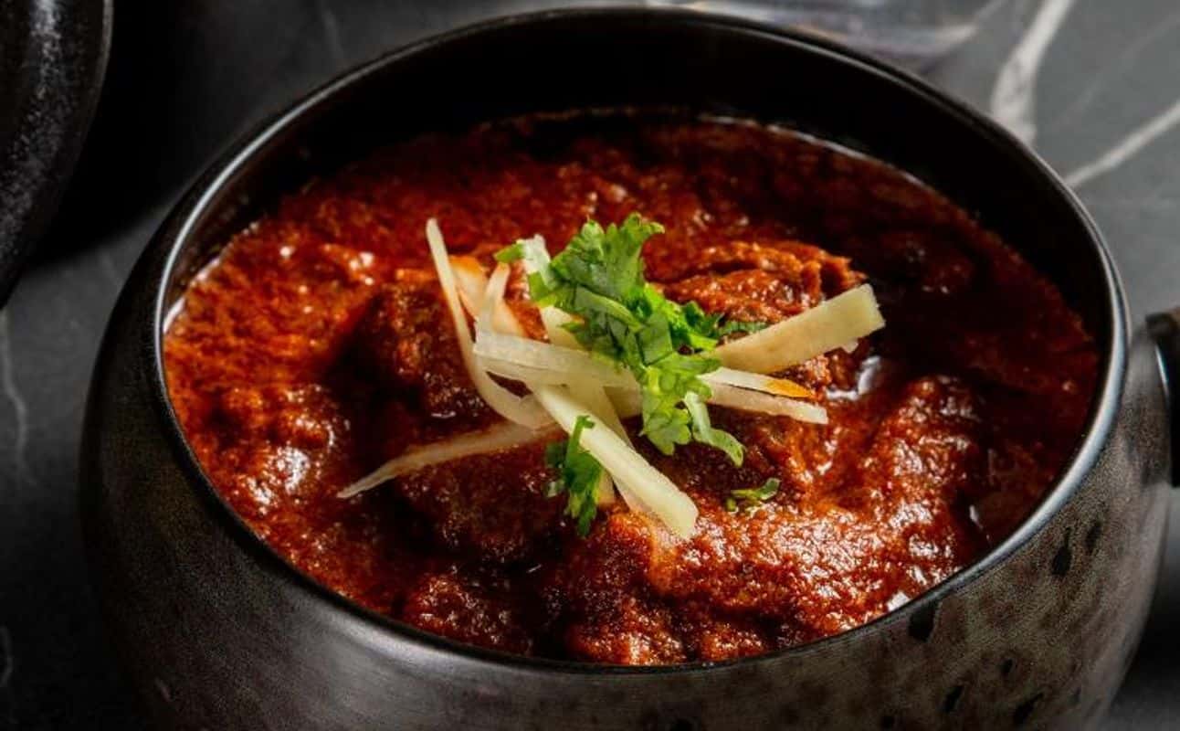 Enjoy Indian, Dairy free options, Vegetarian options, Gluten Free options, Restaurant, Table service, $$, Date night, Groups and Families cuisine at Cilantro Putney in Putney, London
