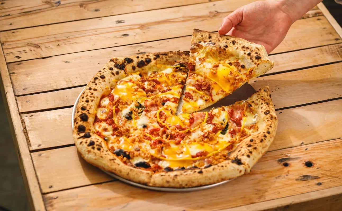 Enjoy Pizza, Vegan and Vegetarian cuisine at Pizzarova Gloucester Road in Gloucester Road, Bristol