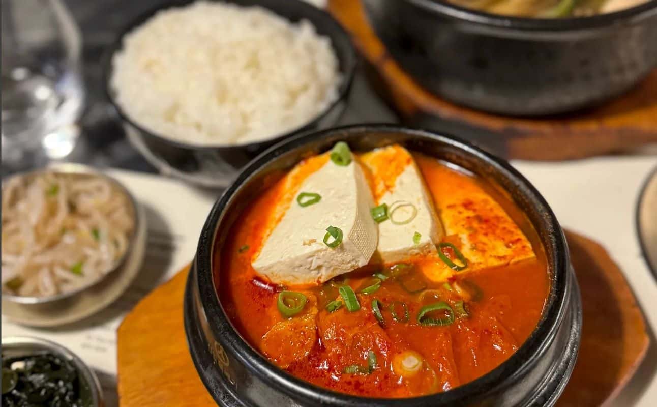 Enjoy Korean, Asian, Vegetarian options, Restaurant, Highchairs available, $$, Groups and Hidden gems cuisine at YORI Clapham in Clapham, London
