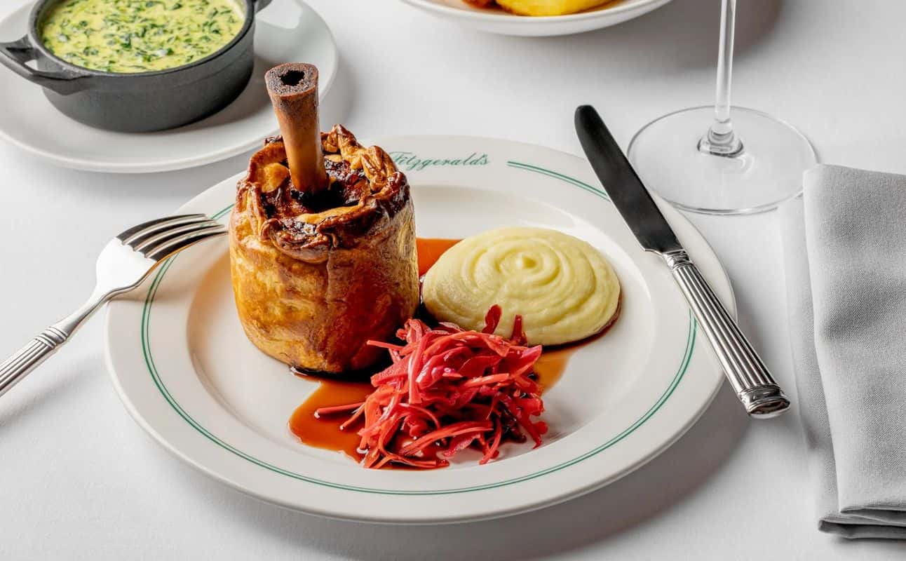 Enjoy American, Irish, Vegan options, Vegetarian options, Restaurant, $$$$ and Groups cuisine at Fitzgerald's at The Horsemen in Liverpool Street, London