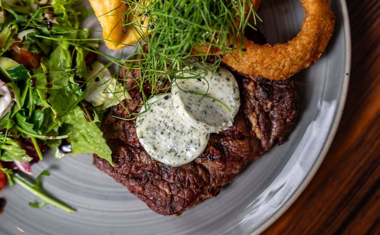 Enjoy British, Grill & barbeque, Steakhouse, Gluten Free options, Vegetarian options, Vegan options, Hotel restaurant, $$$, Families, Groups, Kids and Date night cuisine at Signature Grill House in Charnock Richard, Manchester