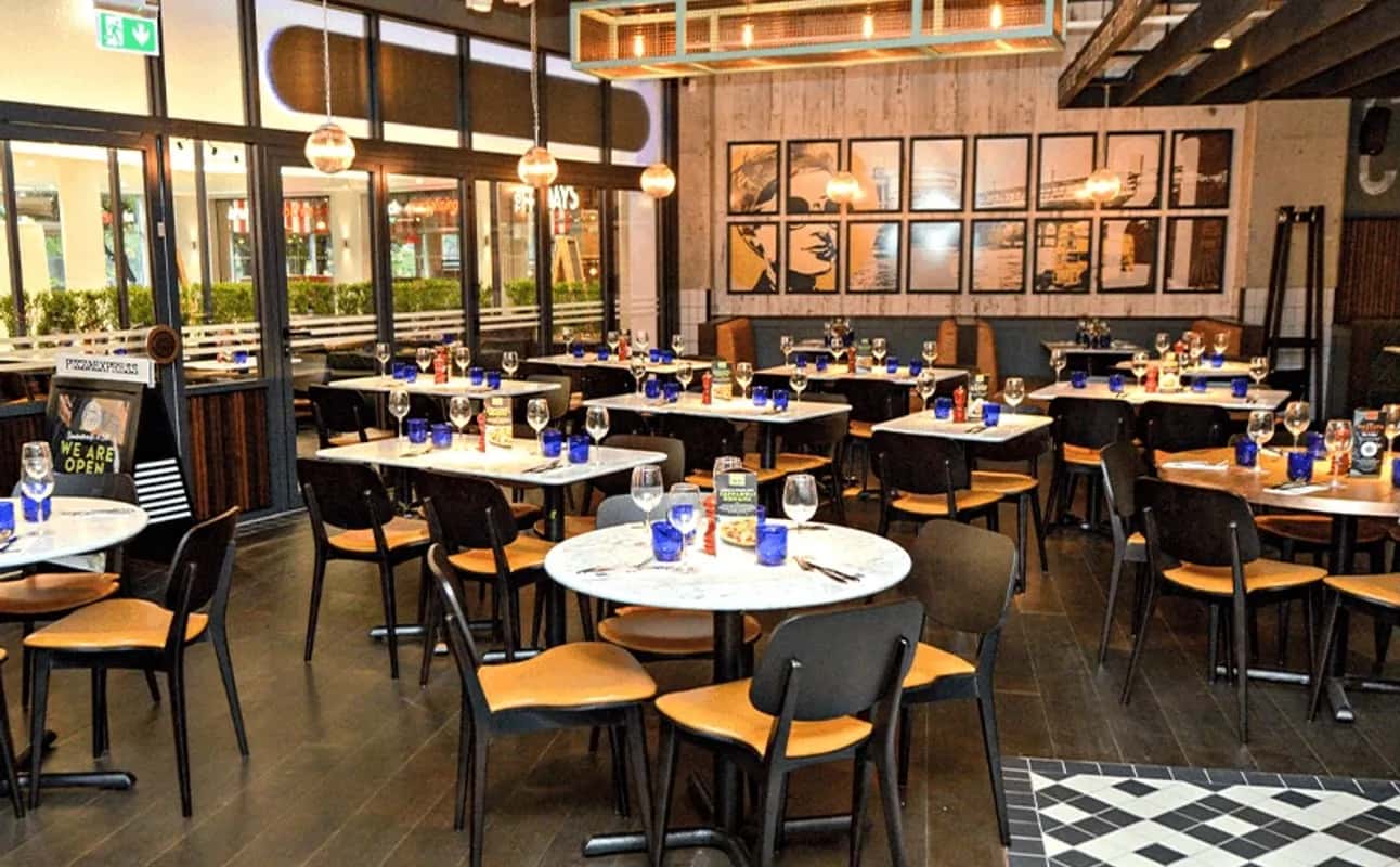 Enjoy Pizza, Casual dining, Italian, Vegetarian options, Gluten Free options, Vegan options, Dairy free options, Restaurant, Highchairs available, Child friendly, Indoor & outdoor seating, Wheelchair accessible, Table service, Free wifi, $$, Families, Groups and Date night cuisine at PizzaExpress Bournemouth Bh2 Leisure in Bournemouth