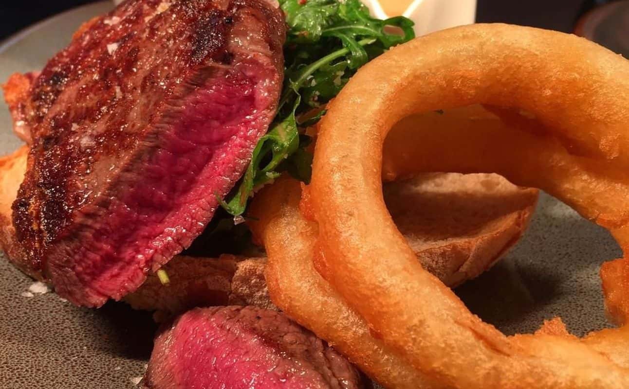 Enjoy British and Seafood cuisine at Seahorse Restaurant & Bar in Belfast City Centre, Belfast