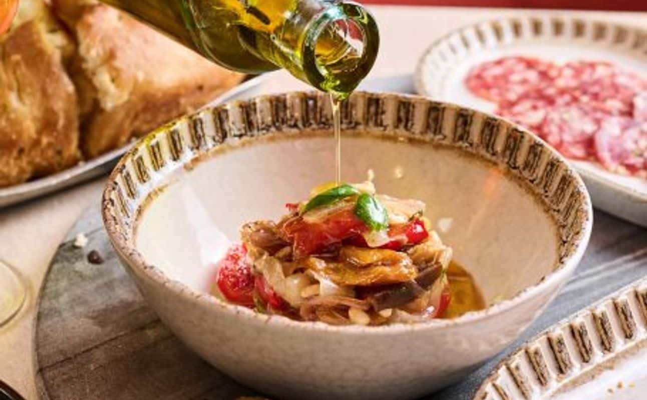Enjoy Italian, Vegan options, Vegetarian options, Gluten Free options, Restaurant, Free wifi, Highchairs available, Non-smoking, Table service, Wheelchair accessible, $$$ and Families cuisine at Sotto Cucina & Bar in Shoreditch, London